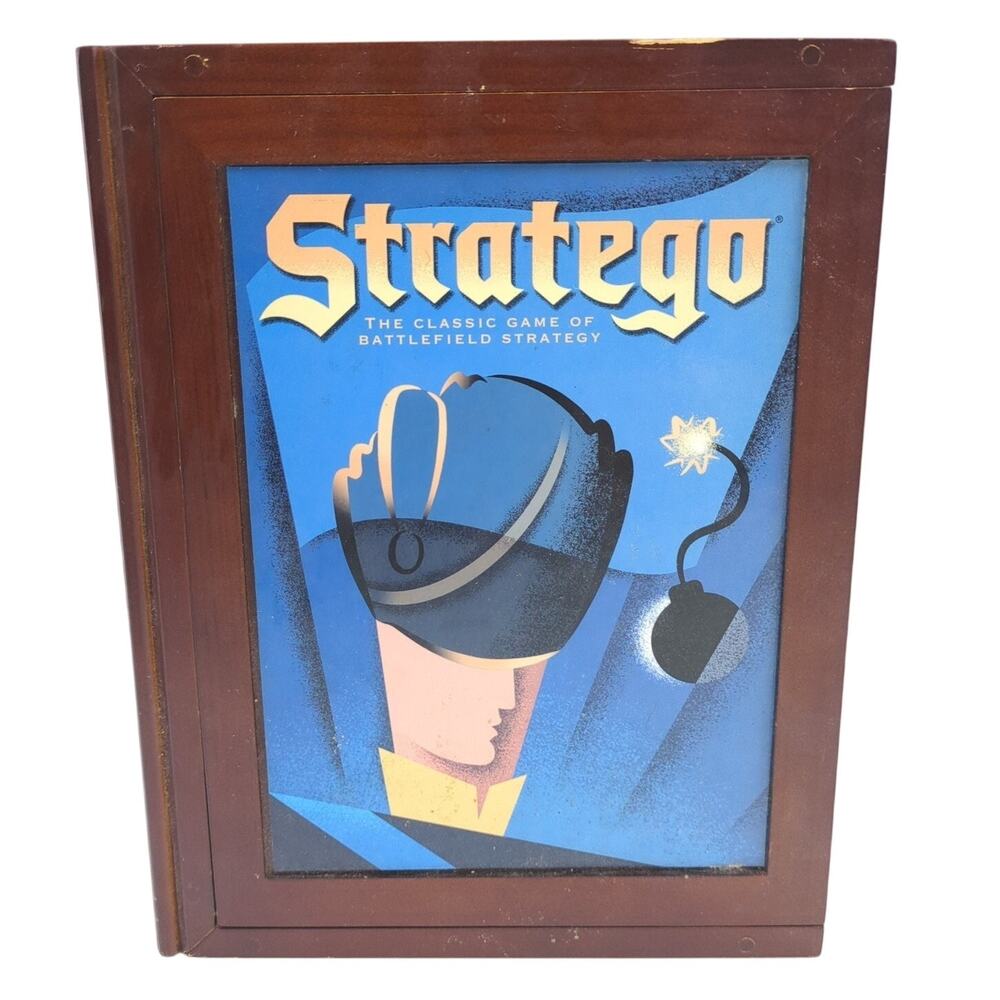 Stratego VTG Game Collection MB Milton Bradley Wooden Box Board Game 2005 No Ins